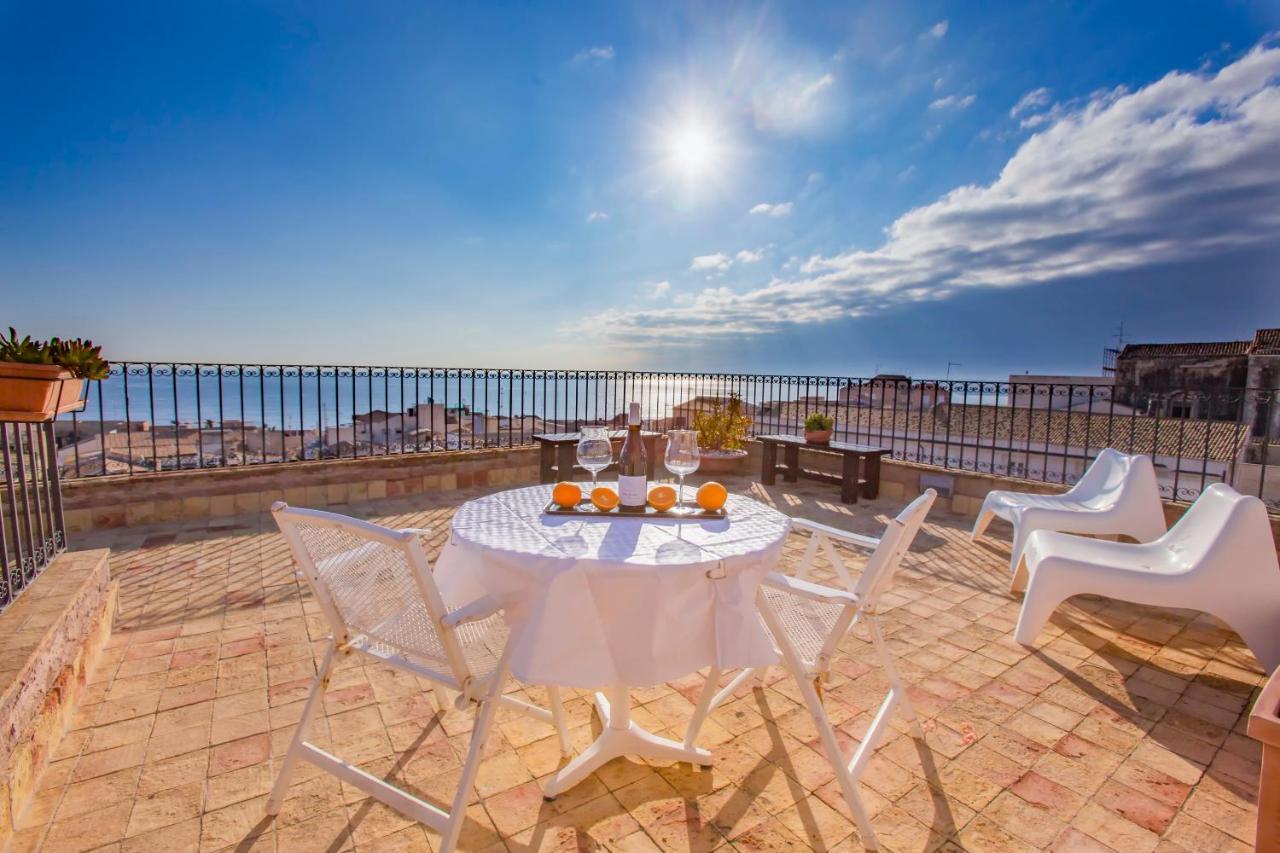Casa Eu - Bilocale Ortigia Wifi Apartment Syracuse Luaran gambar