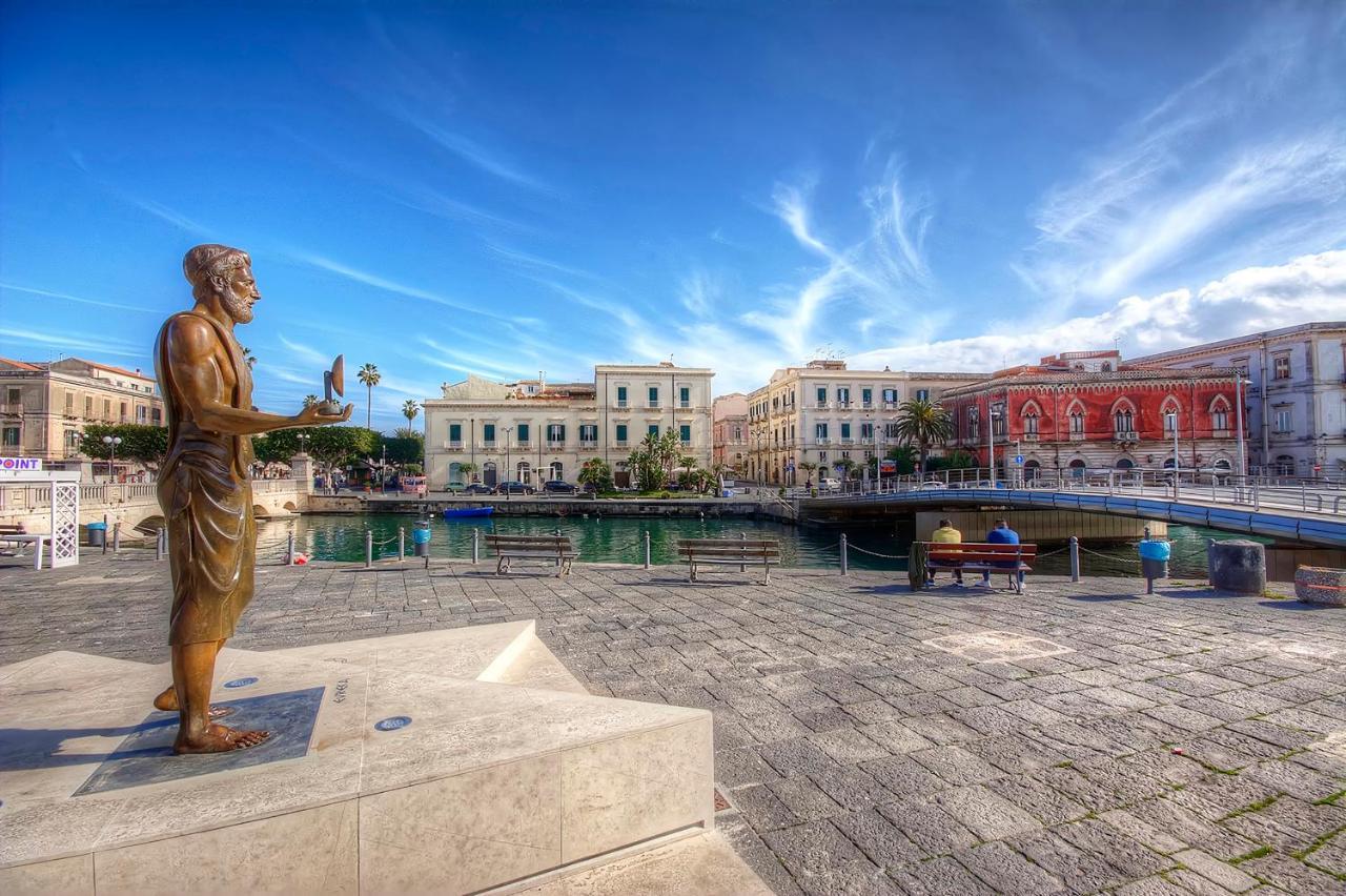 Casa Eu - Bilocale Ortigia Wifi Apartment Syracuse Luaran gambar