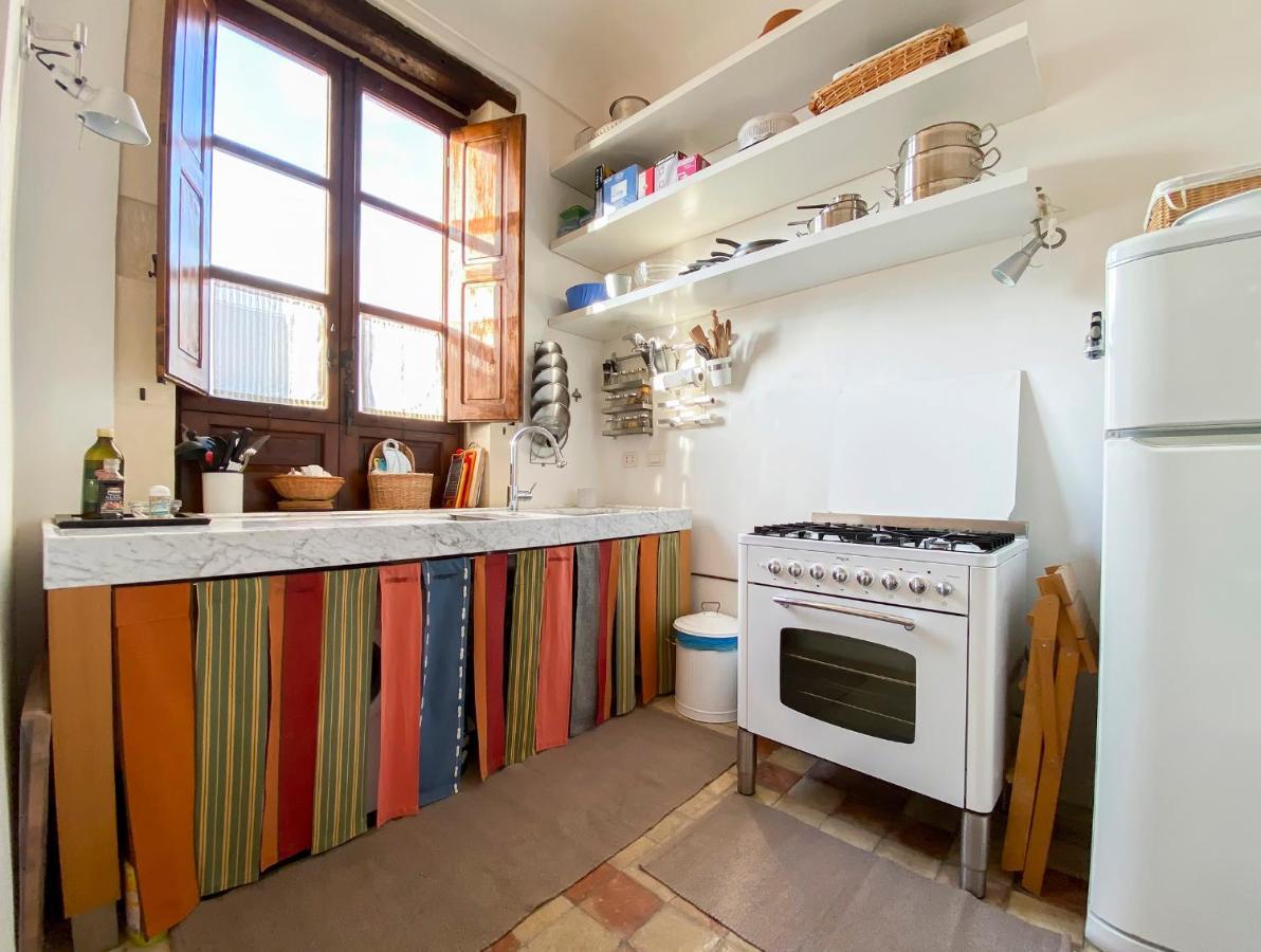 Casa Eu - Bilocale Ortigia Wifi Apartment Syracuse Luaran gambar