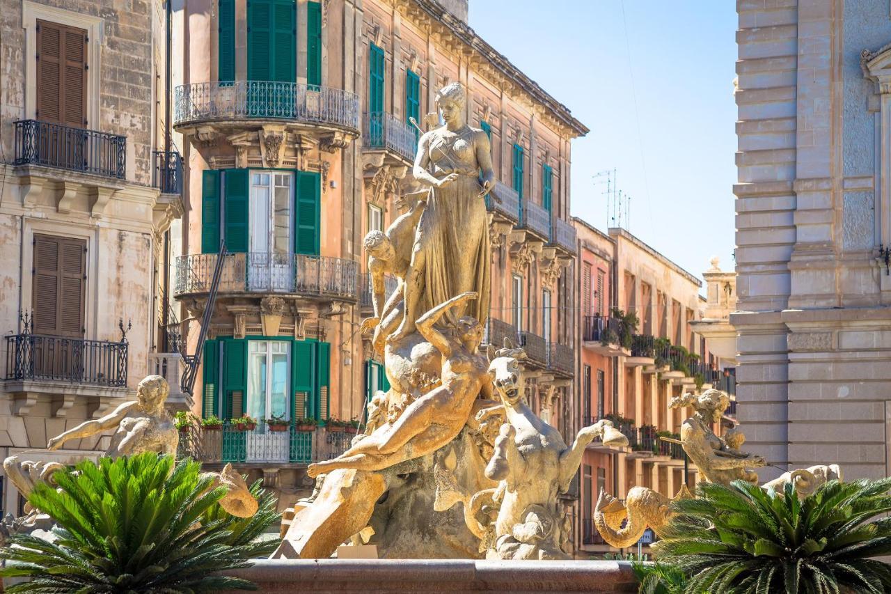 Casa Eu - Bilocale Ortigia Wifi Apartment Syracuse Luaran gambar