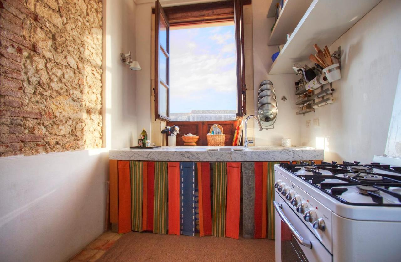 Casa Eu - Bilocale Ortigia Wifi Apartment Syracuse Luaran gambar